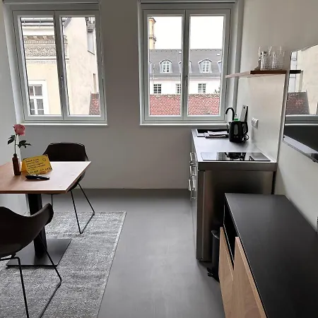 Rilke Aparthotel *