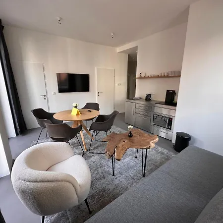 Rilke Aparthotel *